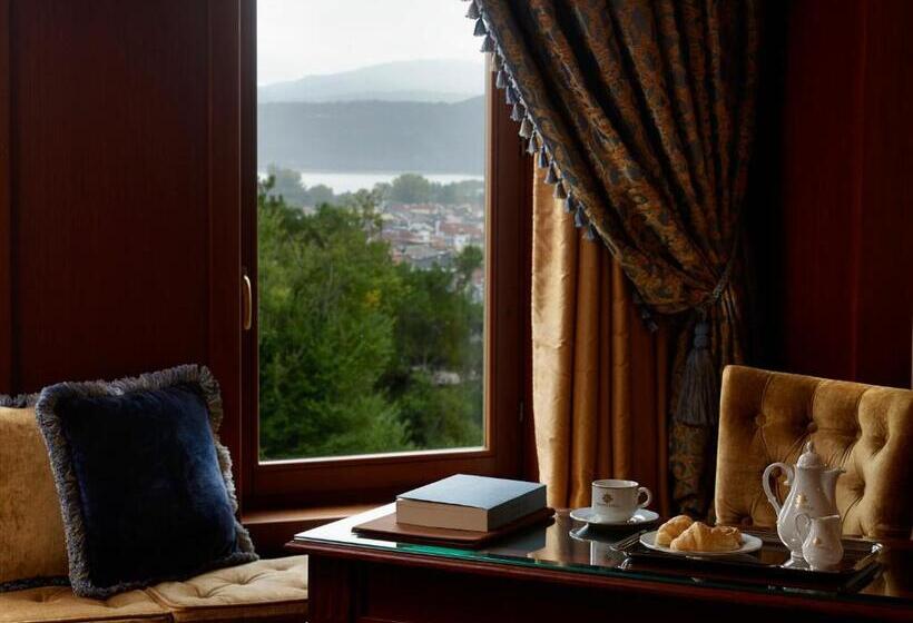 هتل Grand Serai Congress And Spa