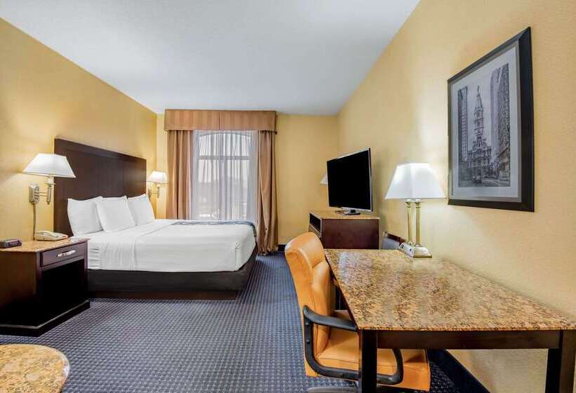 هتل La Quinta By Wyndham Mt. Laurel   Philadelphia
