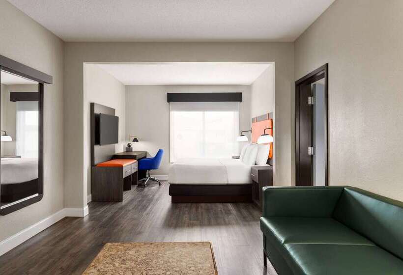 هتل La Quinta By Wyndham Mt. Laurel   Philadelphia