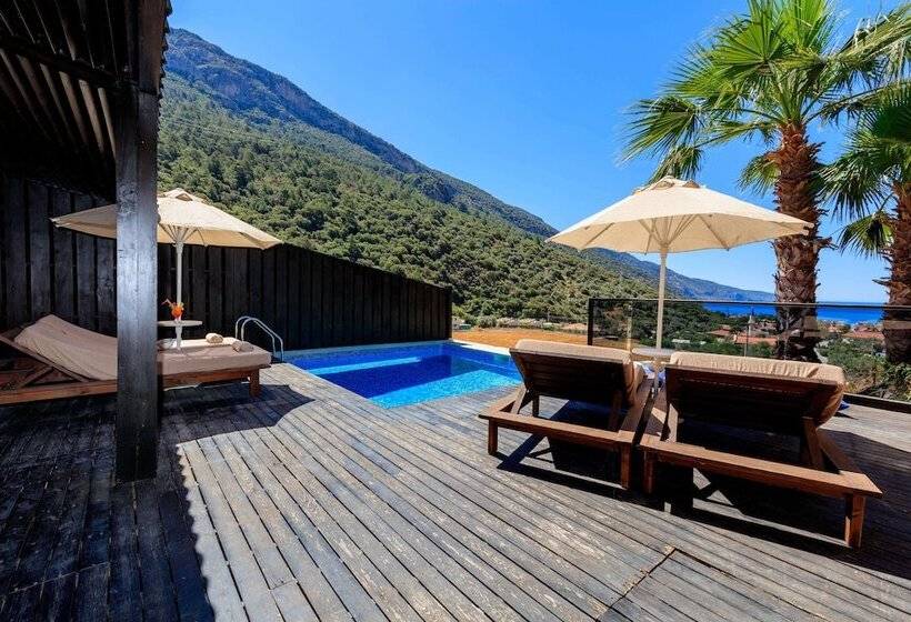 هتل Manaspark Deluxe