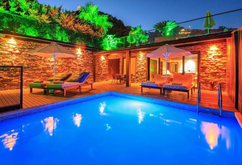 هتل Manaspark Deluxe