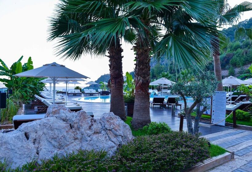 هتل Manaspark Deluxe