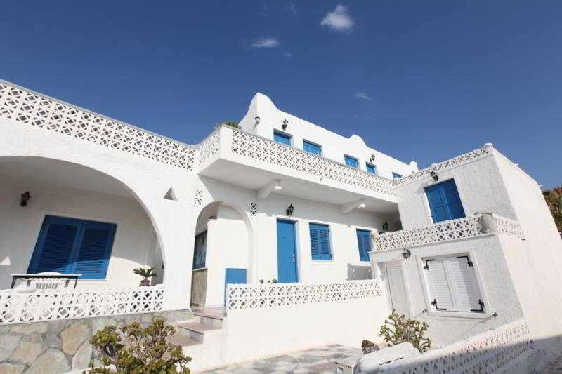 Отель Mina Beach