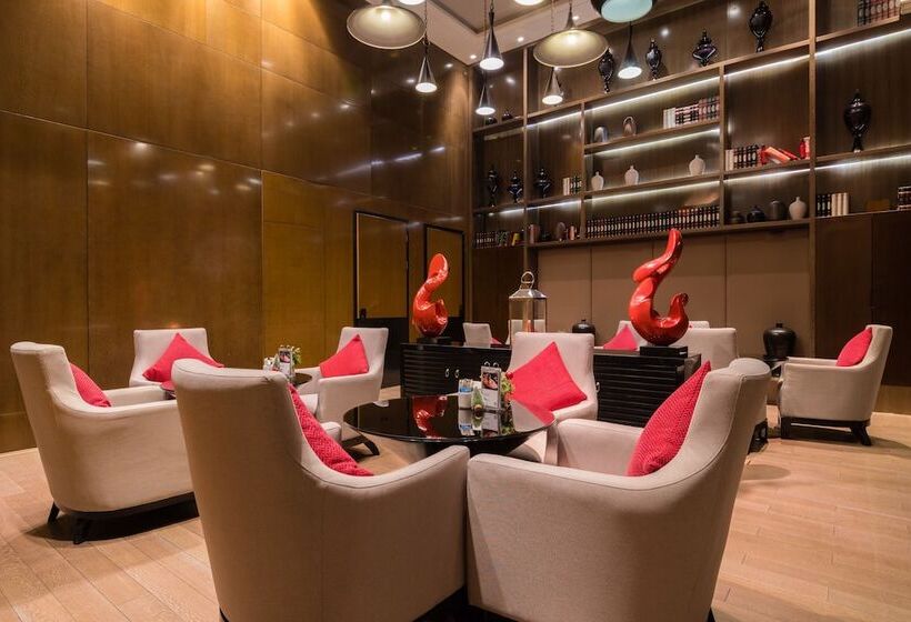 בית מלון כפרי Pullman Shanghai Jing An