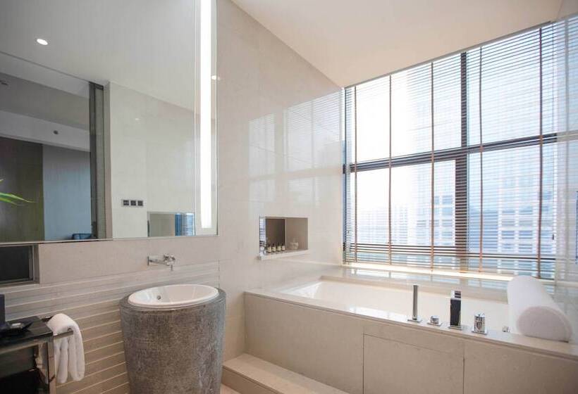 בית מלון כפרי Pullman Shanghai Jing An