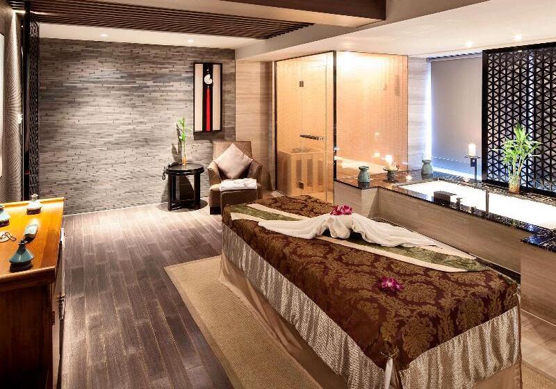 בית מלון כפרי Pullman Shanghai Jing An