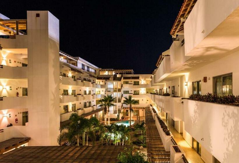 هتل Santa Fe Loreto by Villa Group