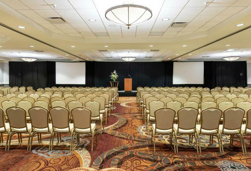 هتل Sheraton Niagara Falls