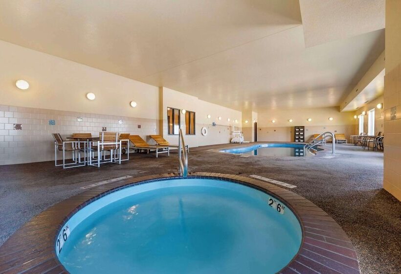 هتل Sleep Inn & Suites