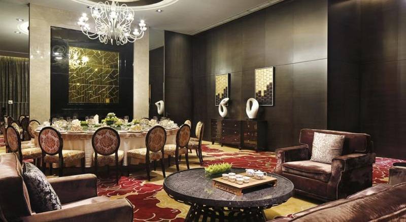 The Qube Hotel Shanghai  Close To Pudong International Airport And Disney Land