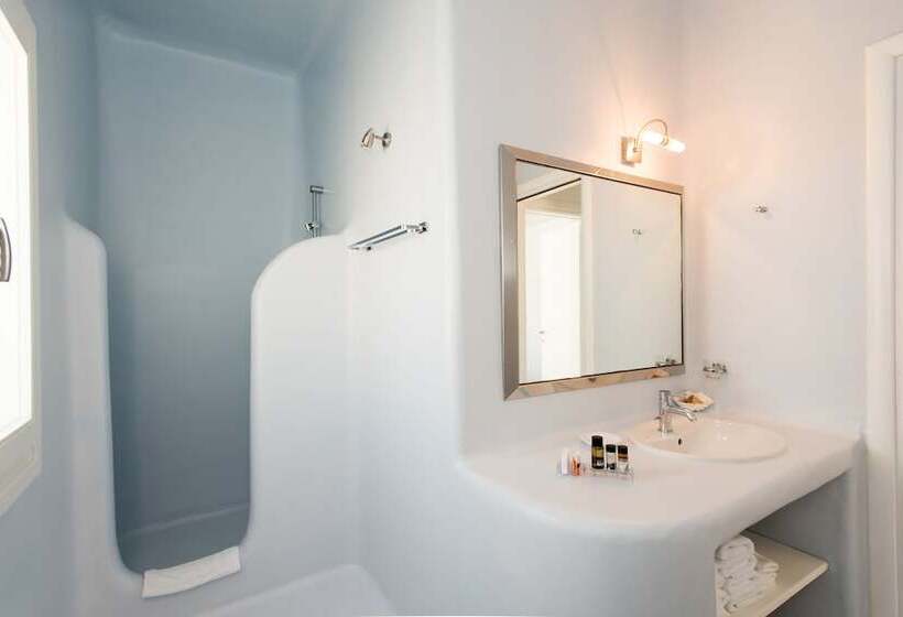 هتل Villa Nireas
