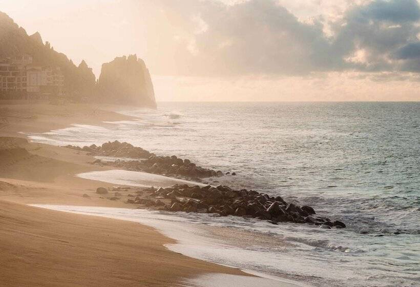هتل Waldorf Astoria Los Cabos Pedregal