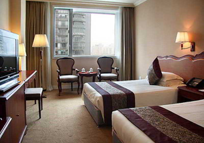 Aden Hotel