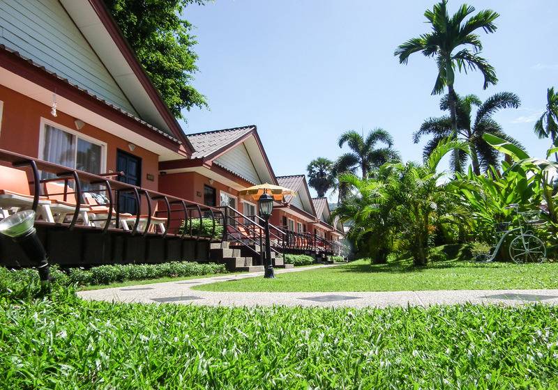 هتل Andaman Seaside Resort Bangtao Beach