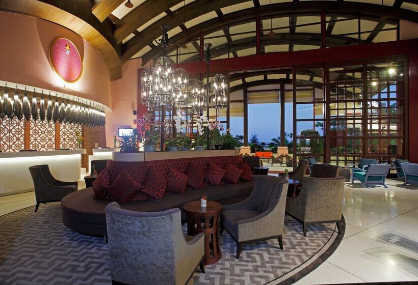 هتل Centara Grand Beach Resort Phuket   Sha Plus