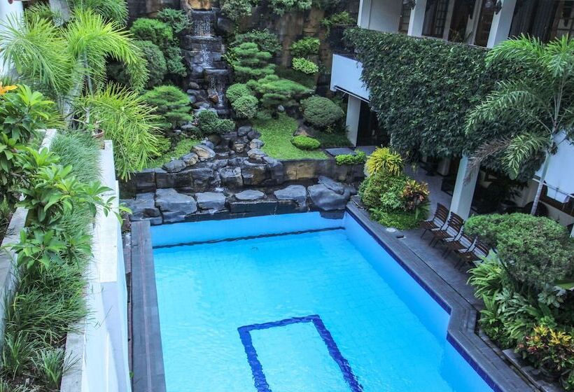 هتل Duta Guest House