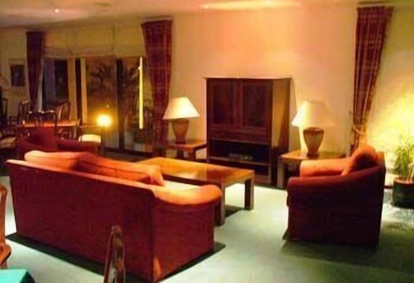 בית מלון כפרי Escola