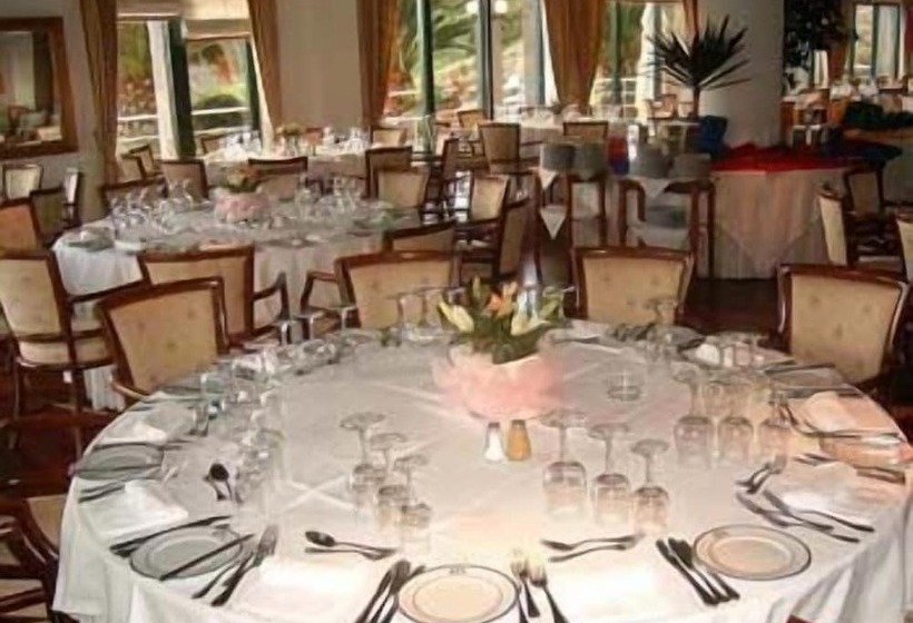 בית מלון כפרי Escola