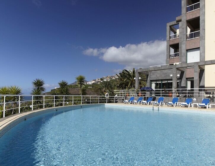 בית מלון כפרי Escola