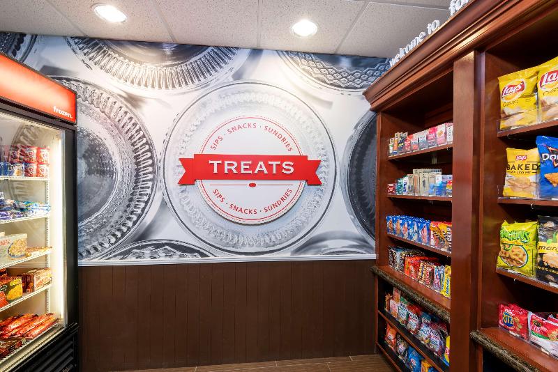 فندق Hampton Inn & Suites Fort Myers   Colonial Blvd