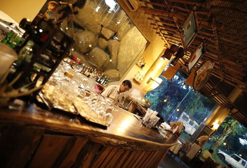 فندق Mara River Safari Lodge Bali