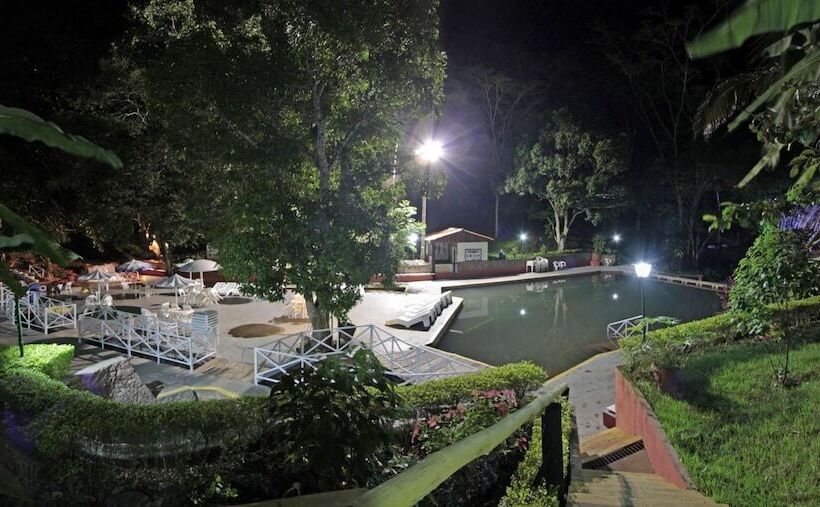 فندق Mato Grosso Águas Quentes