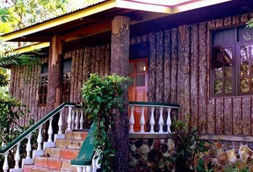 هتل Sepilok Jungle Resort