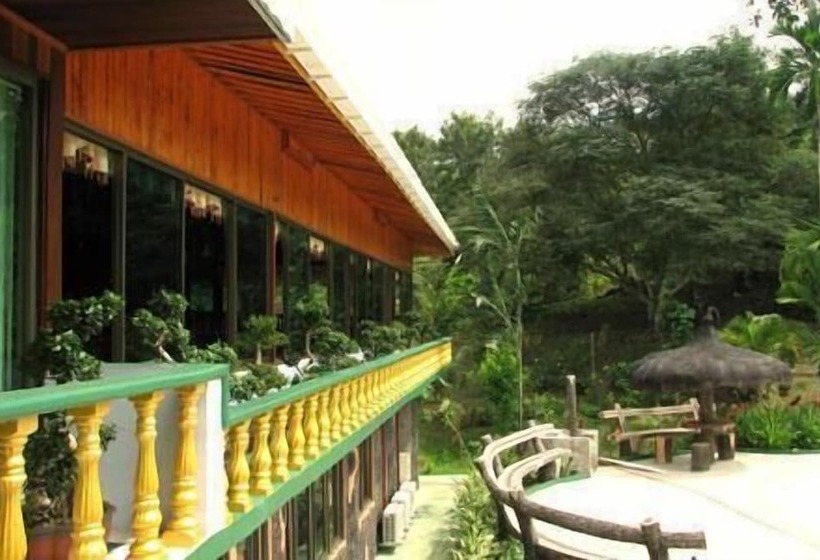 هتل Sepilok Jungle Resort