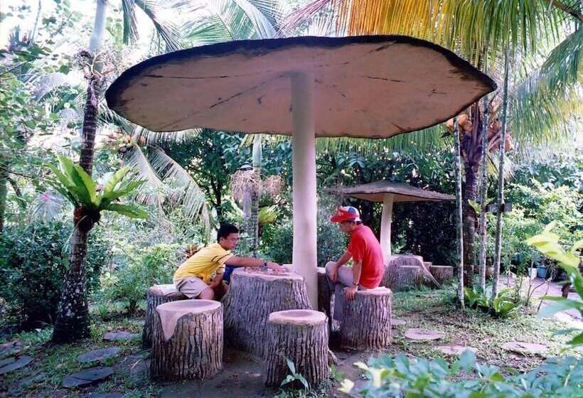 هتل Sepilok Jungle Resort