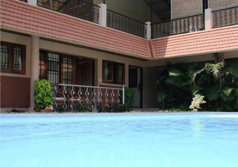 호텔 View Heights Resort