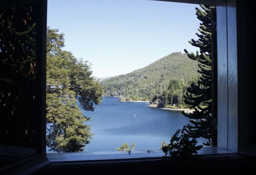 پانسیون Los Juncos Patagonian Lake House