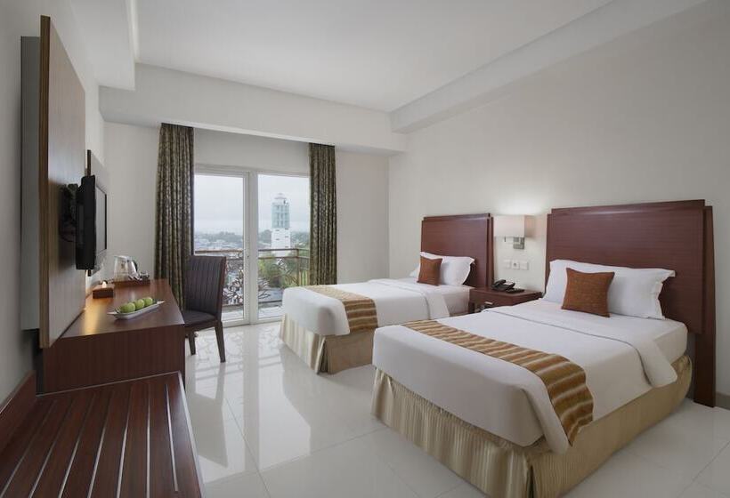 هتل Aston Manado