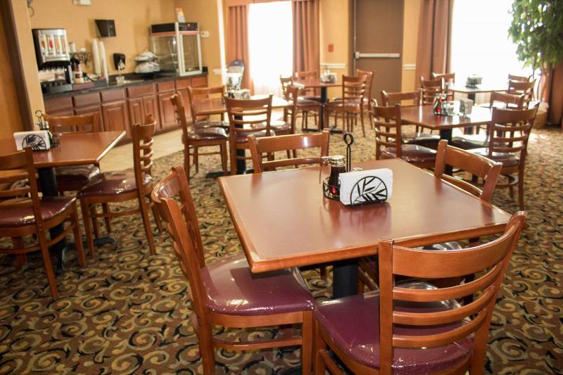 酒店 Best Western Plus San Antonio East Inn & Suites