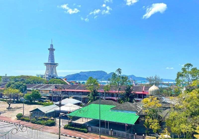 هتل Citin Langkawi By Compass Hospitality