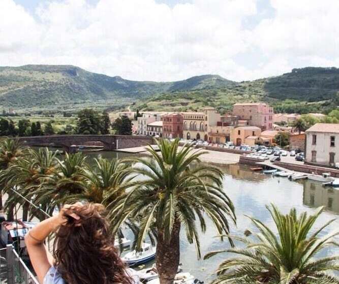 בית מלון כפרי Corte Fiorita Albergo Diffuso