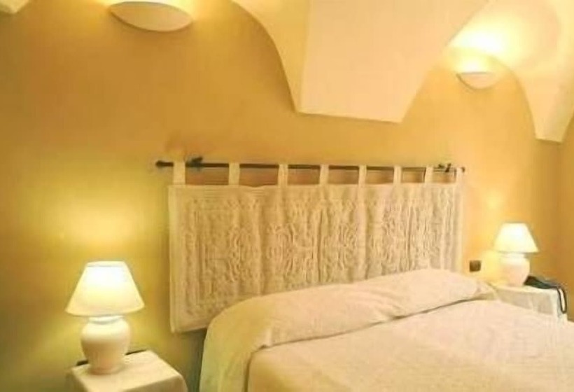 בית מלון כפרי Corte Fiorita Albergo Diffuso
