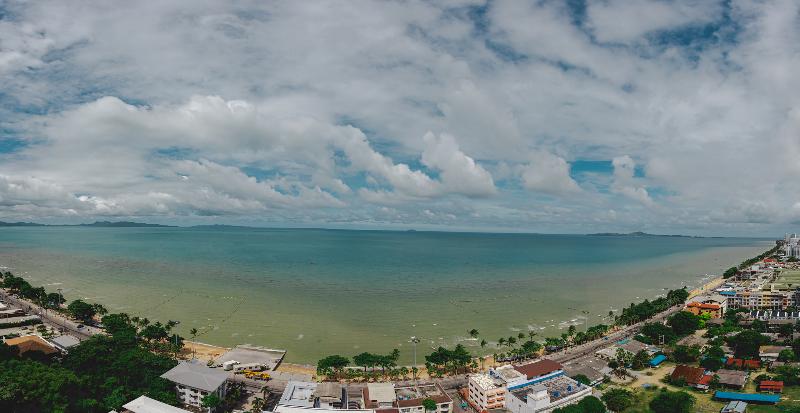 호텔 D Varee Jomtien Beach Pattaya