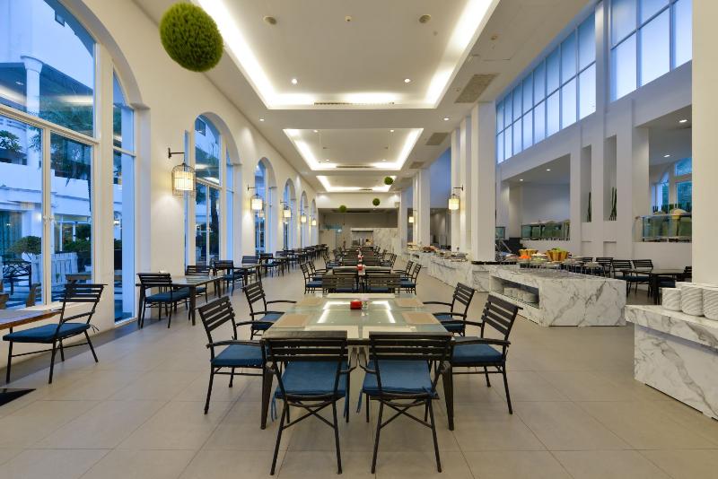 호텔 D Varee Jomtien Beach Pattaya