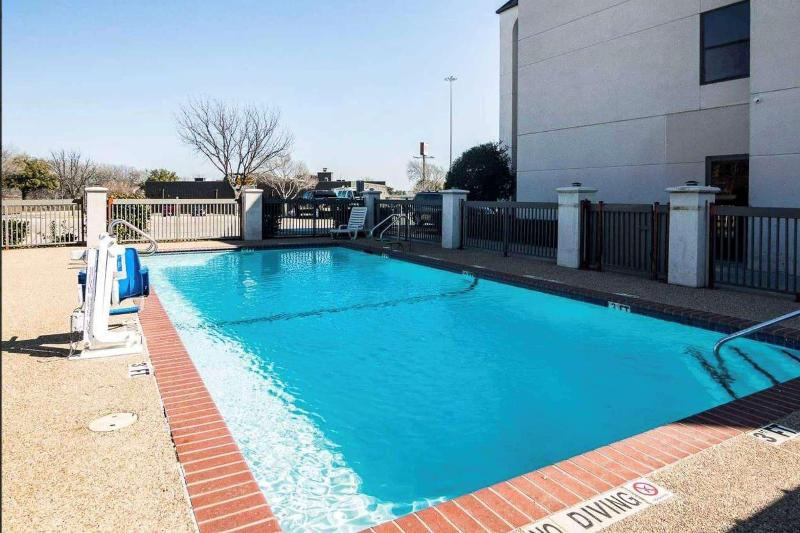 酒店 Days Inn By Wyndham Fort Worth North / Fossil Creek