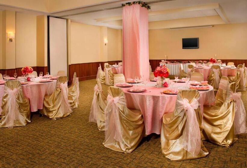 فندق Four Points By Sheraton Jacksonville Baymeadows