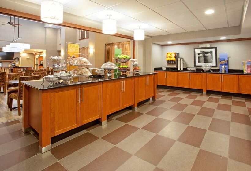 هتل Hampton Inn & Suites Fort Worth West I 30