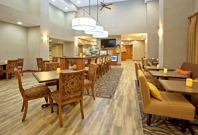 هتل Hampton Inn & Suites Fort Worth West I 30