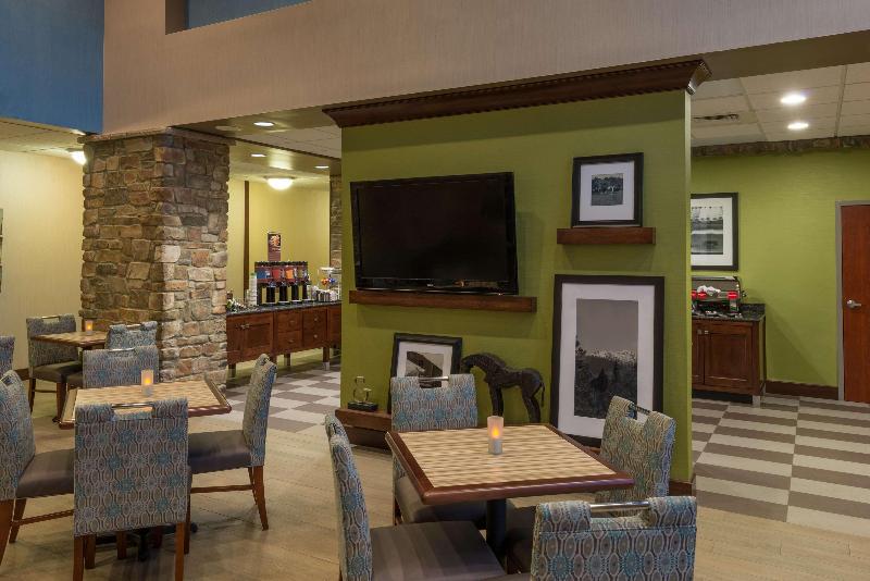 هتل Hampton Inn & Suites Colorado Springs/air Force Academy