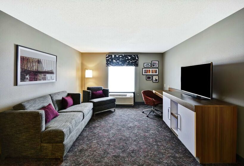 هتل Hampton Inn & Suites Columbuseaston Area