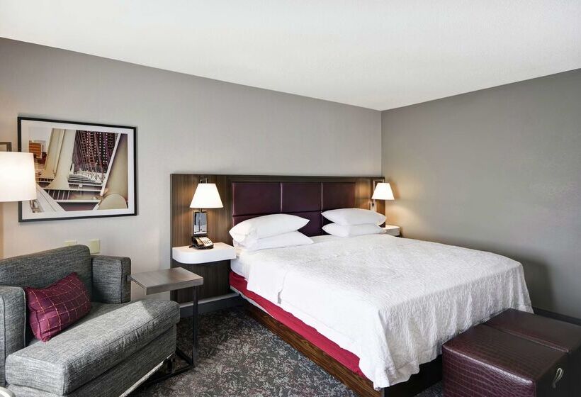 هتل Hampton Inn & Suites Columbuseaston Area