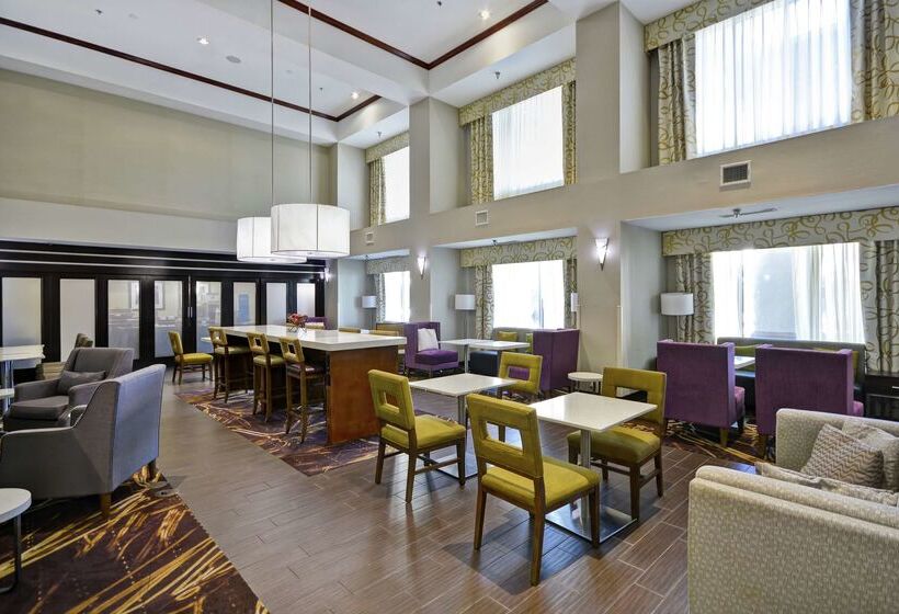 هتل Hampton Inn & Suites Corpus Christi I37  Navigation Blvd