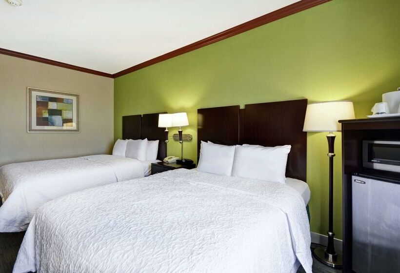 هتل Hampton Inn & Suites Corpus Christi I37  Navigation Blvd