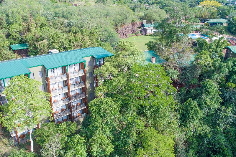בית מלון כפרי Iguazu Jungle Lodge