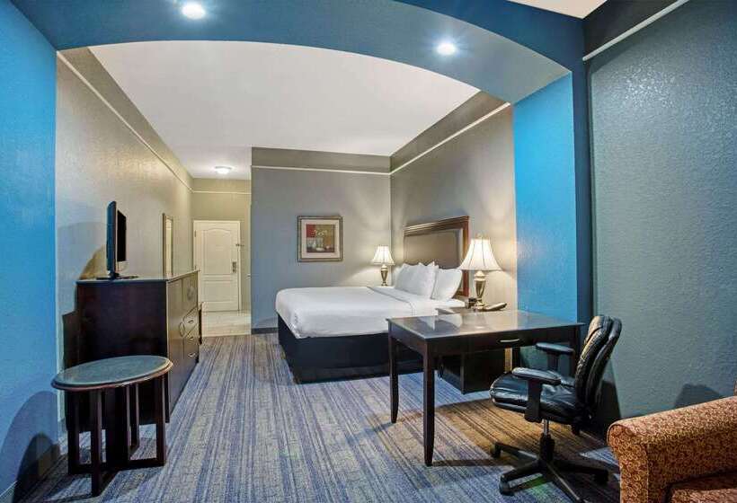 هتل La Quinta By Wyndham Mobile   Tillman S Corner