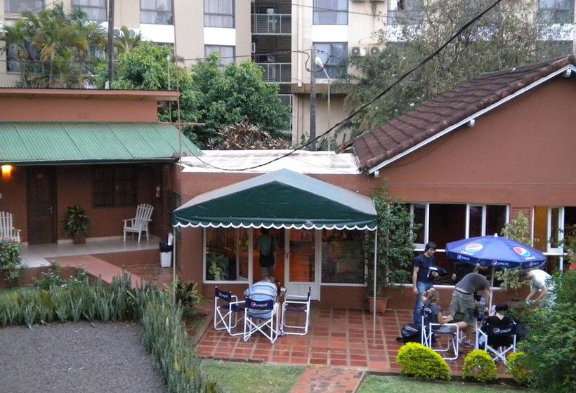 هتل Tangoinn Downtown Iguazú